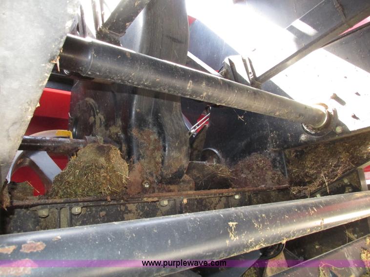 image for item F7383 2002 New Holland BB960S large square baler