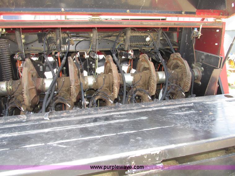 image for item F7383 2002 New Holland BB960S large square baler