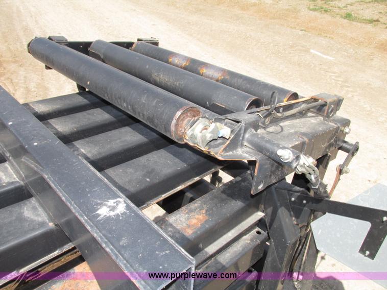 image for item F7383 2002 New Holland BB960S large square baler