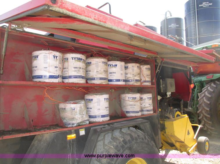 image for item F7383 2002 New Holland BB960S large square baler