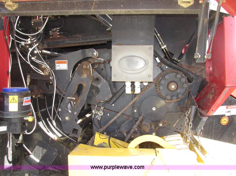 image for item F7383 2002 New Holland BB960S large square baler