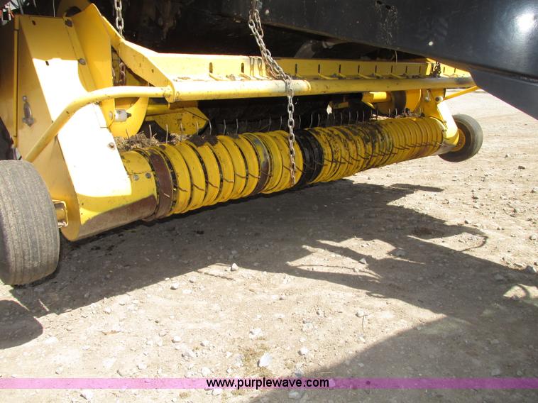 image for item F7383 2002 New Holland BB960S large square baler