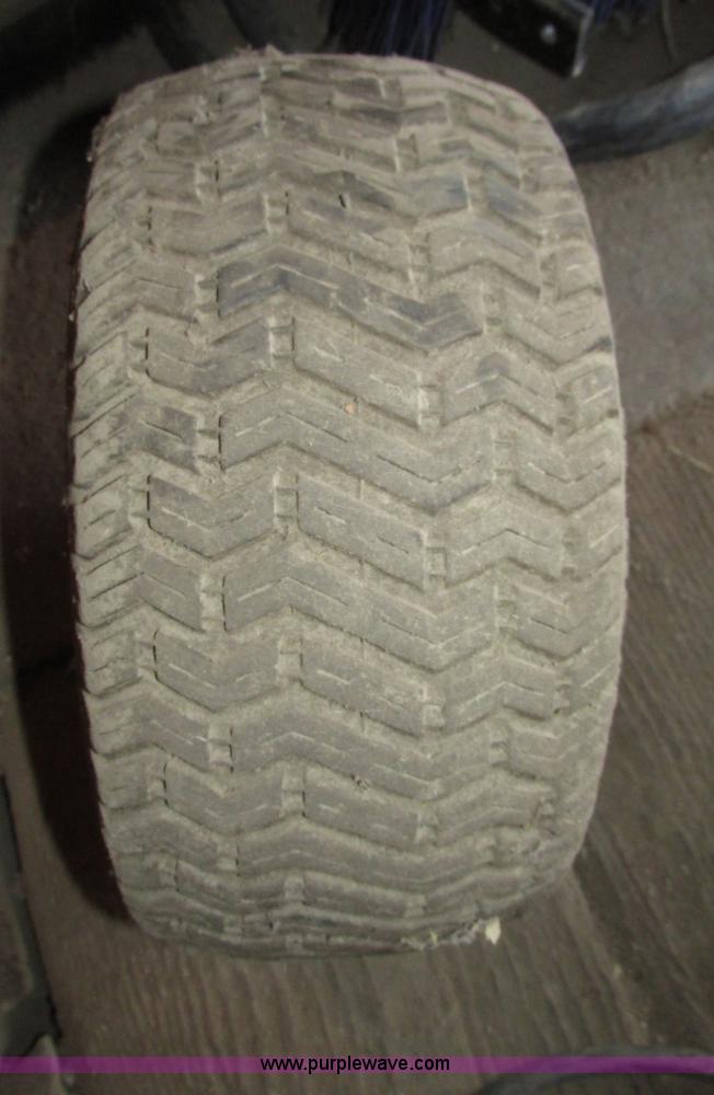 image for item F7383 2002 New Holland BB960S large square baler