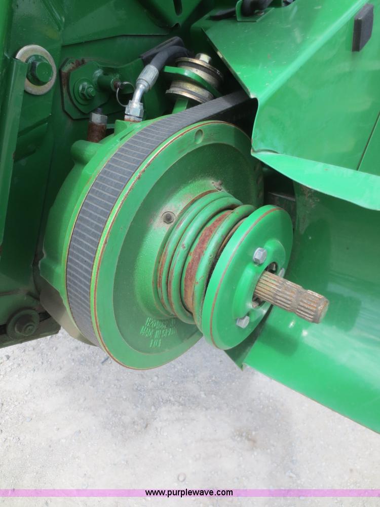 image for item F8270 2006 John Deere 9660 STS RWA combine