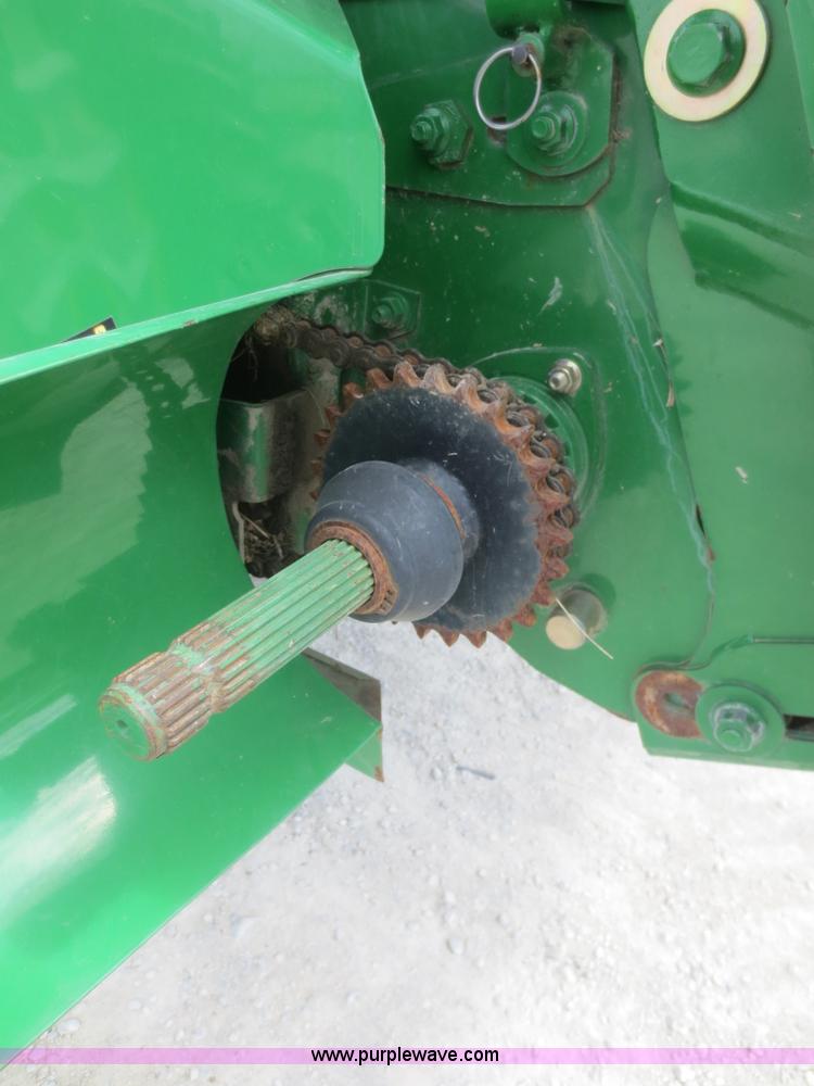 image for item F8270 2006 John Deere 9660 STS RWA combine