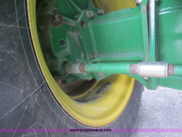 image for item F8270 2006 John Deere 9660 STS RWA combine