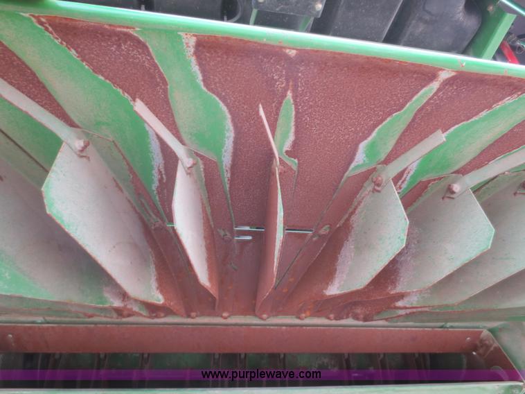 image for item F8270 2006 John Deere 9660 STS RWA combine