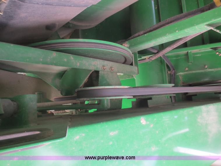 image for item F8270 2006 John Deere 9660 STS RWA combine