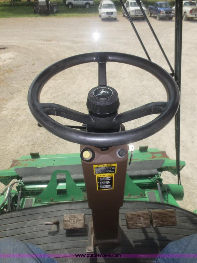 image for item F8270 2006 John Deere 9660 STS RWA combine