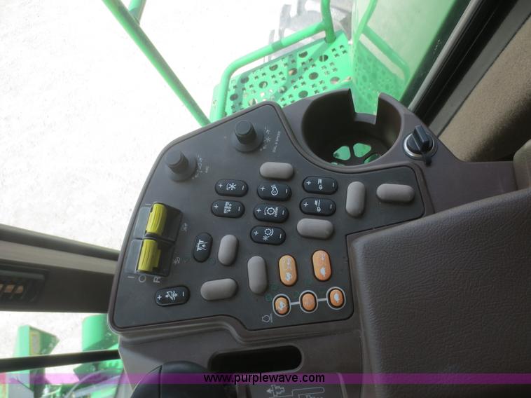 image for item F8270 2006 John Deere 9660 STS RWA combine