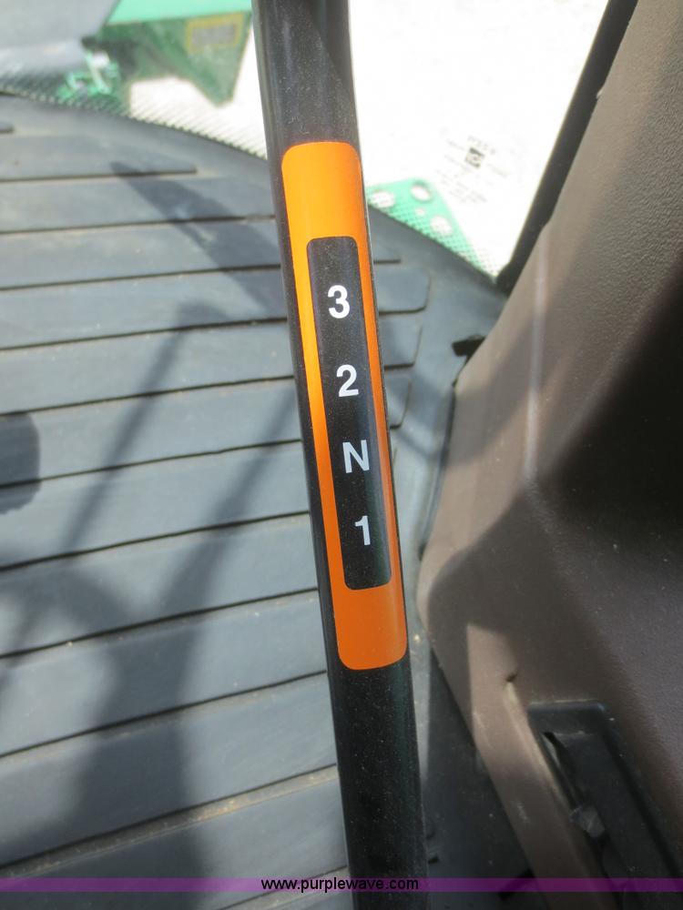 image for item F8270 2006 John Deere 9660 STS RWA combine