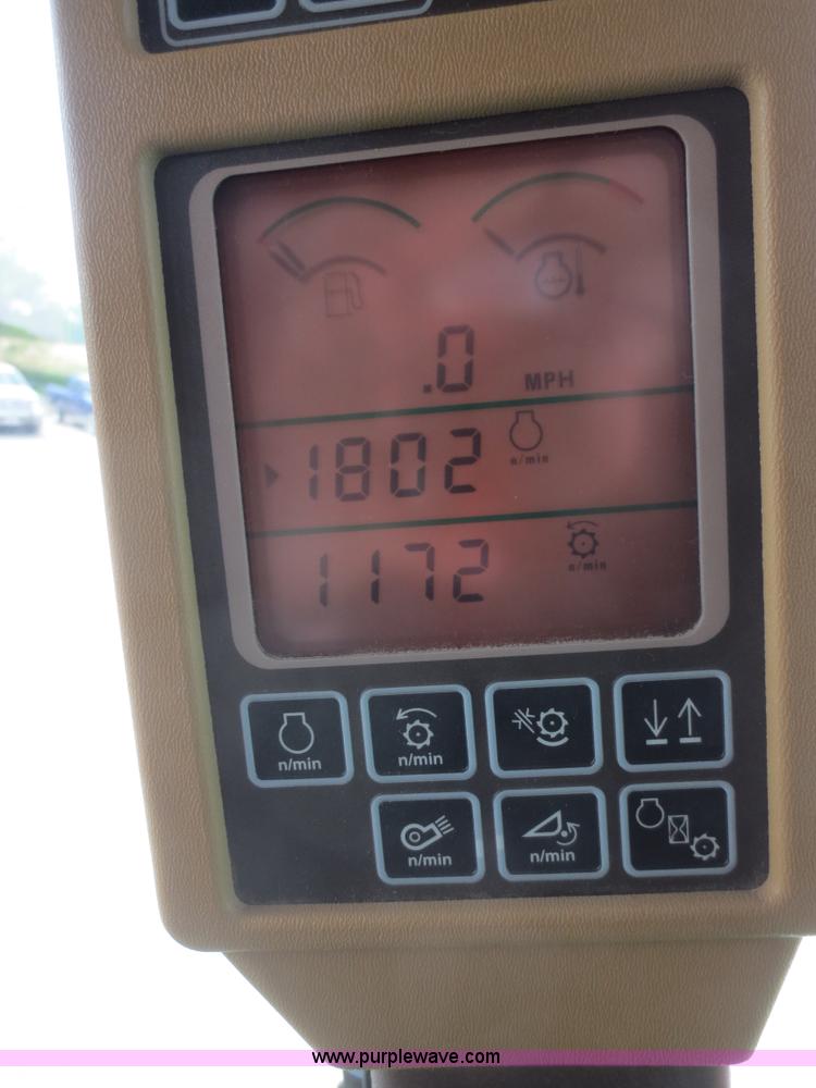 image for item F8270 2006 John Deere 9660 STS RWA combine