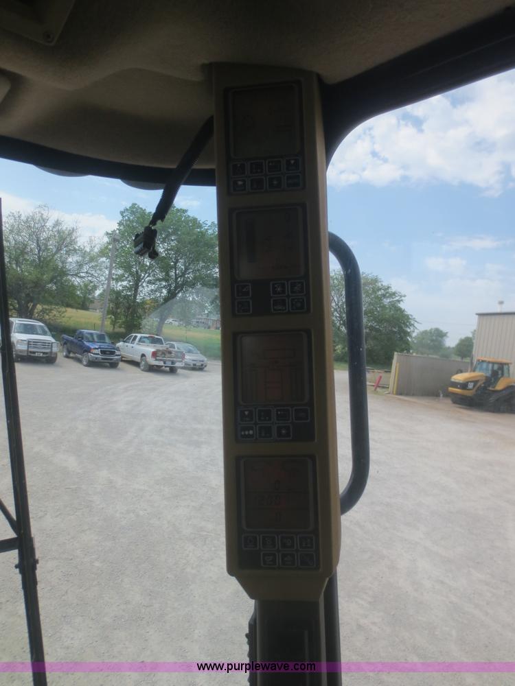 image for item F8270 2006 John Deere 9660 STS RWA combine