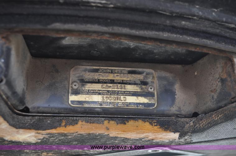 image for item G6473 1976 John Deere 4230 tractor