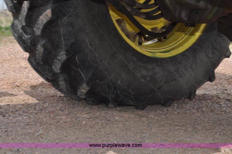 image for item G6473 1976 John Deere 4230 tractor