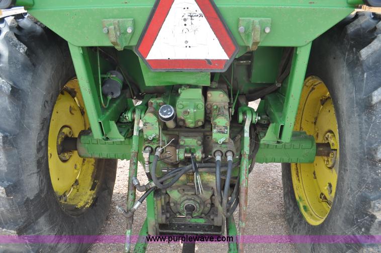 image for item G6473 1976 John Deere 4230 tractor
