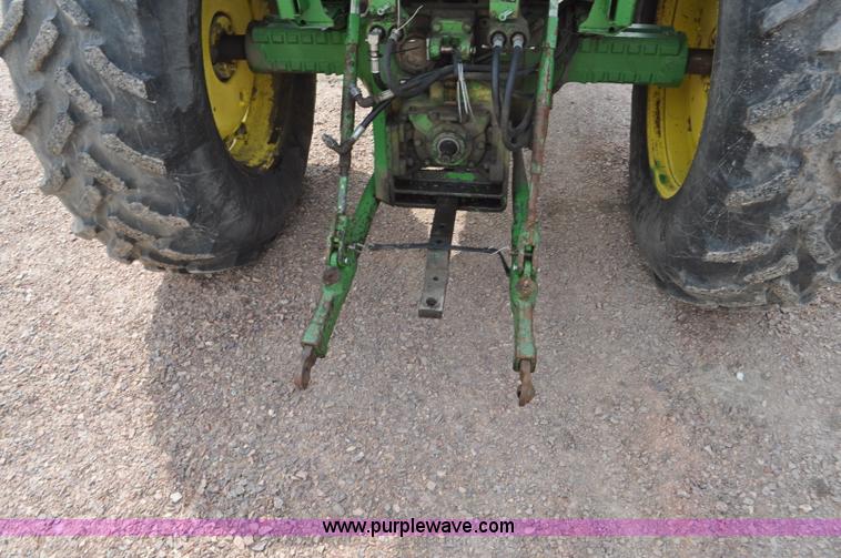 image for item G6473 1976 John Deere 4230 tractor