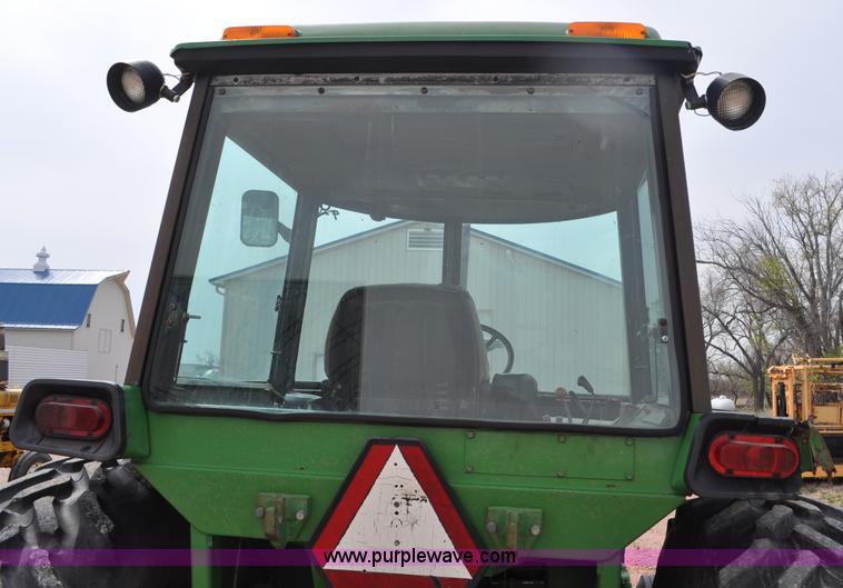 image for item G6473 1976 John Deere 4230 tractor