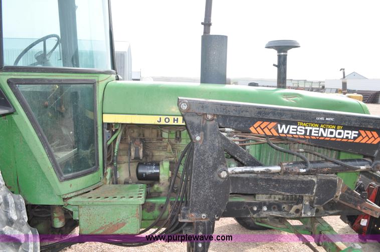 image for item G6473 1976 John Deere 4230 tractor