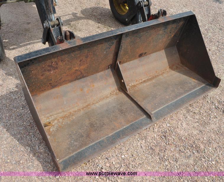 image for item G6473 1976 John Deere 4230 tractor