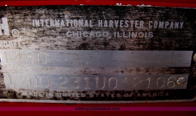 image for item G8279 1983 International 1460 Axial-Flow combine