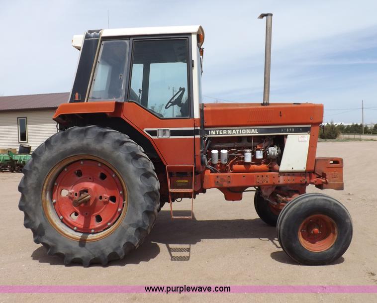 image for item H1937 International Hydro 186 tractor