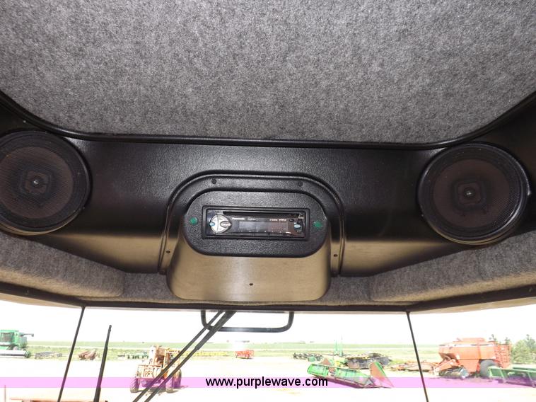 image for item H1939 2002 Mac Don 9352 Turbo swather