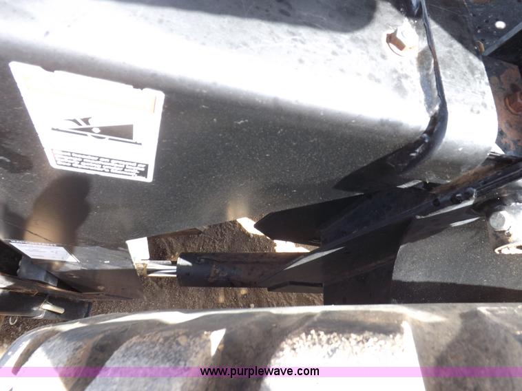 image for item H1939 2002 Mac Don 9352 Turbo swather