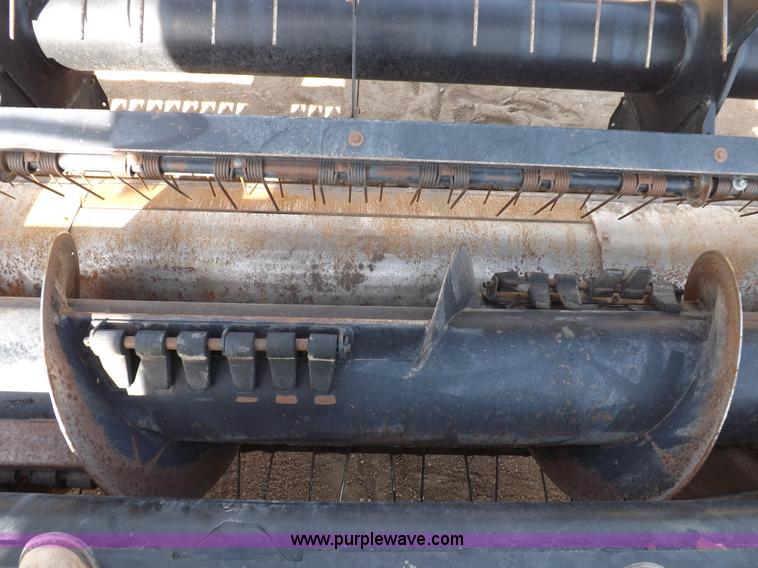 image for item H1939 2002 Mac Don 9352 Turbo swather