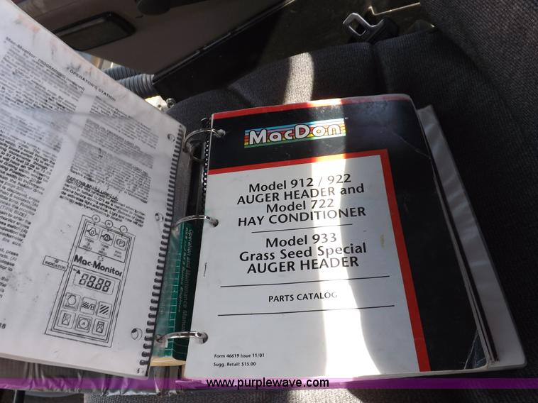 image for item H1939 2002 Mac Don 9352 Turbo swather