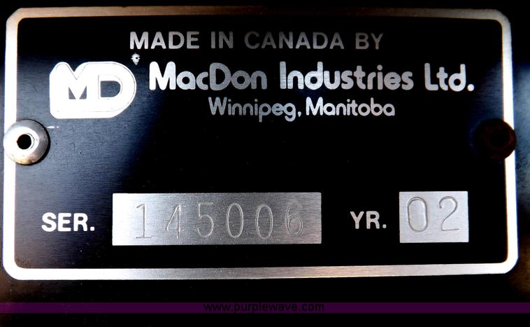 image for item H1939 2002 Mac Don 9352 Turbo swather