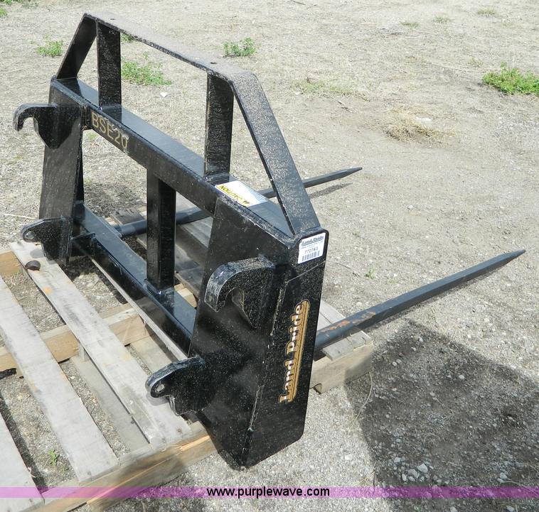 image for item H2474 Land Pride BSE20 bale spear