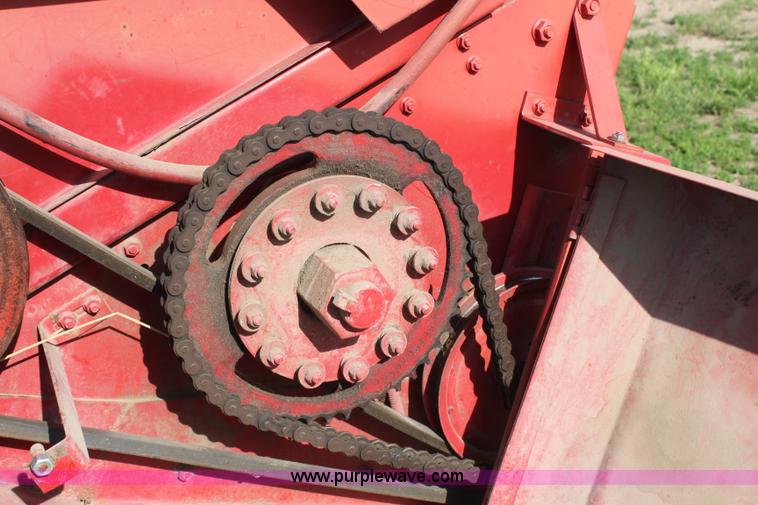 image for item H2675 International 810-20 rigid platform head