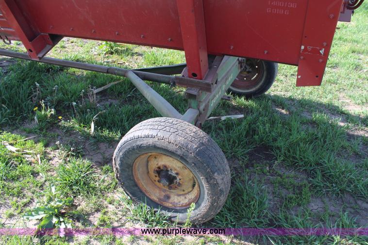 image for item H2675 International 810-20 rigid platform head