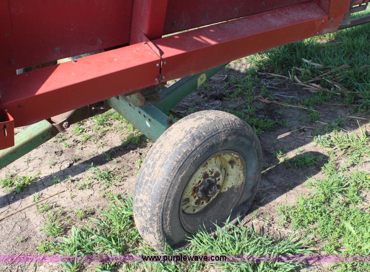 image for item H2675 International 810-20 rigid platform head