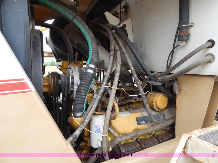 image for item H3402 Tyler Titan 3275 self-propelled sprayer