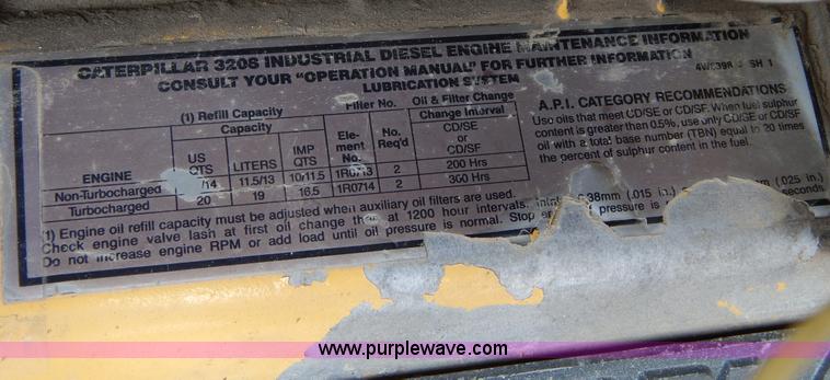 image for item H3402 Tyler Titan 3275 self-propelled sprayer