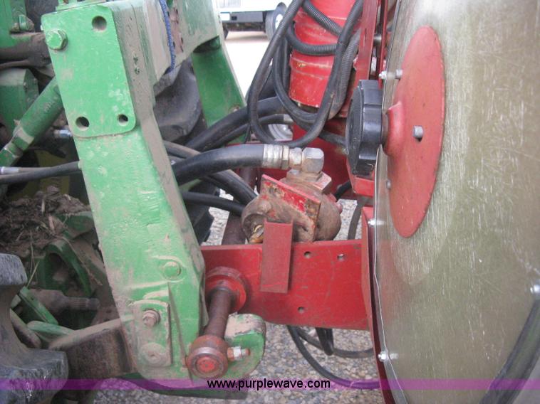 image for item H5476 Case IH 900 Cyclo Air 12 row planter