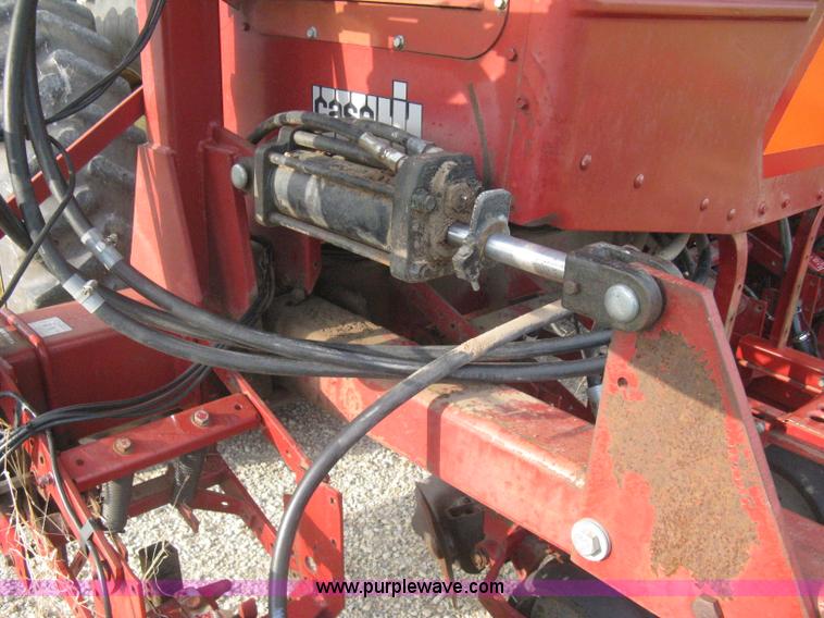image for item H5476 Case IH 900 Cyclo Air 12 row planter