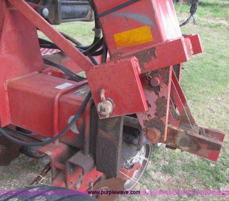 image for item H5476 Case IH 900 Cyclo Air 12 row planter