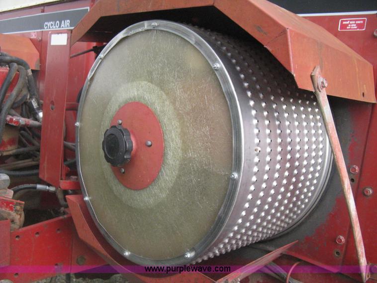 image for item H5476 Case IH 900 Cyclo Air 12 row planter