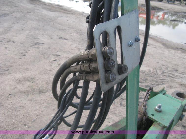 image for item H5492 John Deere 630 disk harrow