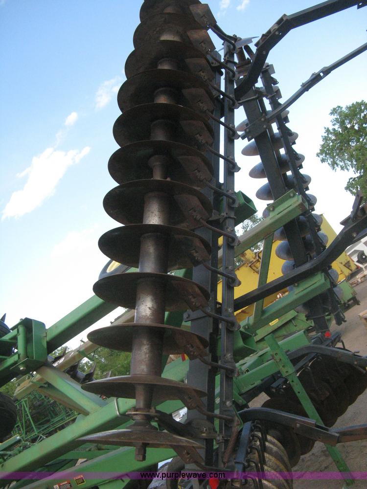 image for item H5492 John Deere 630 disk harrow