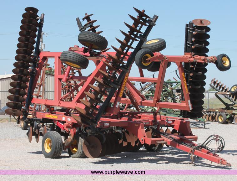 image for item H5664 Sunflower 1433-35 tandem offset disk