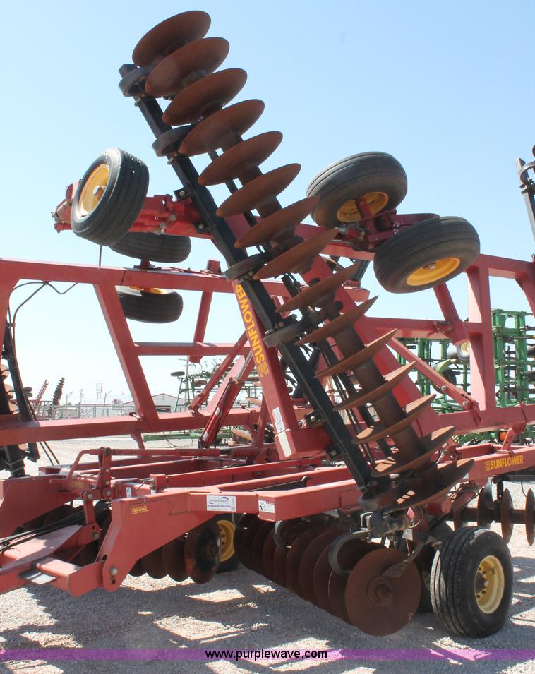 image for item H5664 Sunflower 1433-35 tandem offset disk