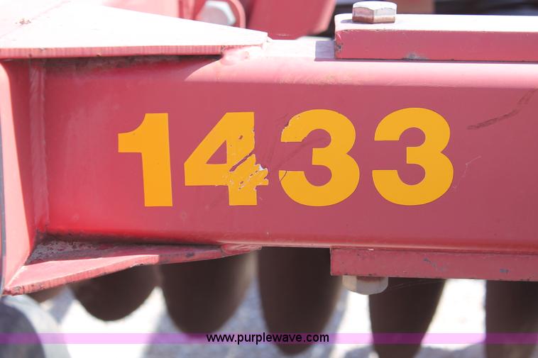 image for item H5664 Sunflower 1433-35 tandem offset disk