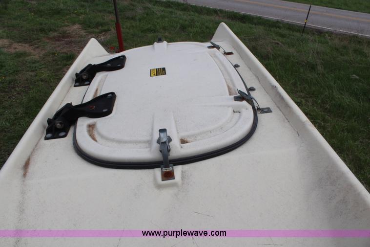 image for item H6110 International Cyclo Air 800 planter