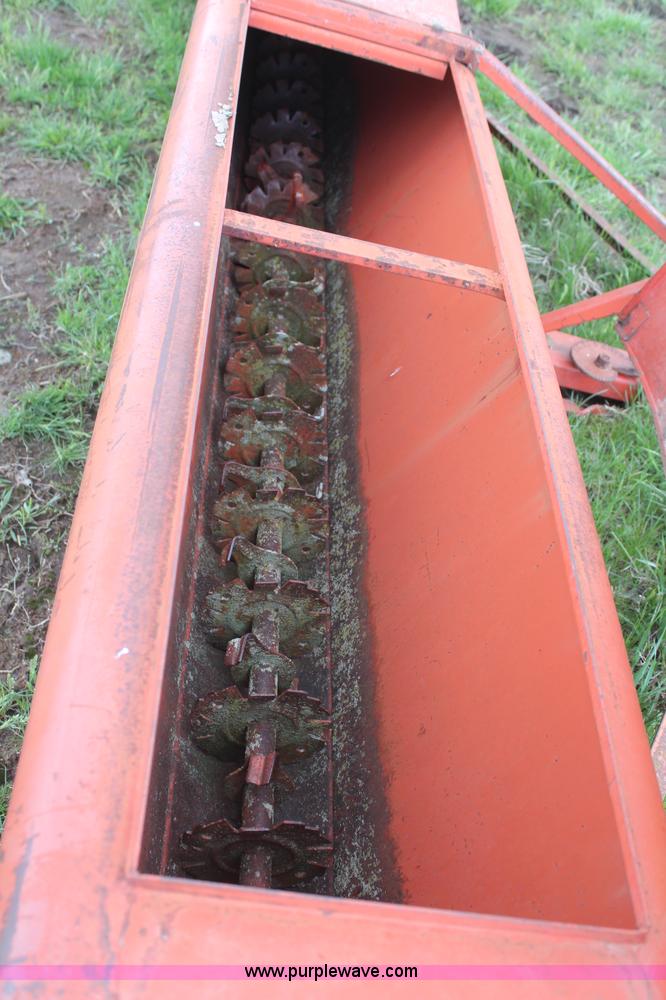 image for item H6121 Ezee Flow 100F seeder