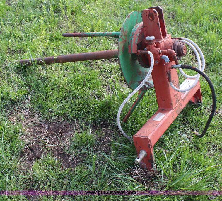 image for item H6130 DewEze tractor bale unroller