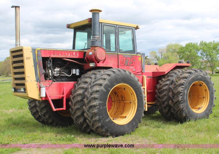 image for item H6134 1978 Versatile 875 4WD tractor